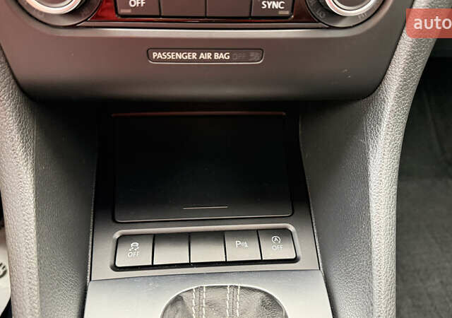 Коричневий Фольксваген Гольф, об'ємом двигуна 1.6 л та пробігом 189 тис. км за 11300 $, фото 50 на Automoto.ua