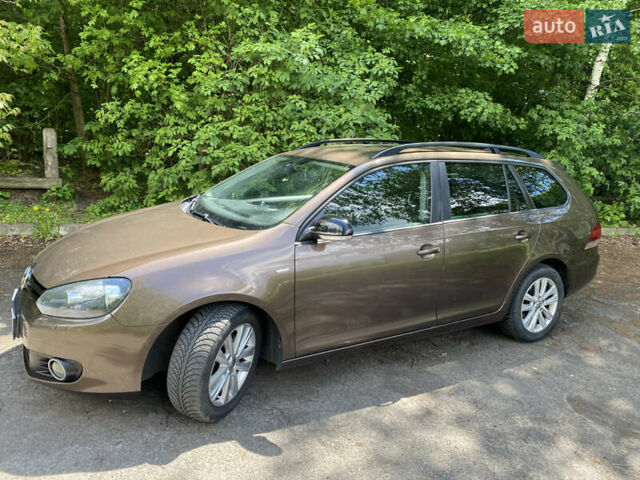 Коричневый Фольксваген Гольф, объемом двигателя 1.6 л и пробегом 200 тыс. км за 8555 $, фото 7 на Automoto.ua