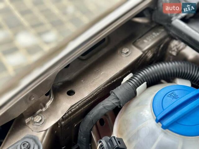 Коричневый Фольксваген Гольф, объемом двигателя 1.97 л и пробегом 237 тыс. км за 9850 $, фото 56 на Automoto.ua