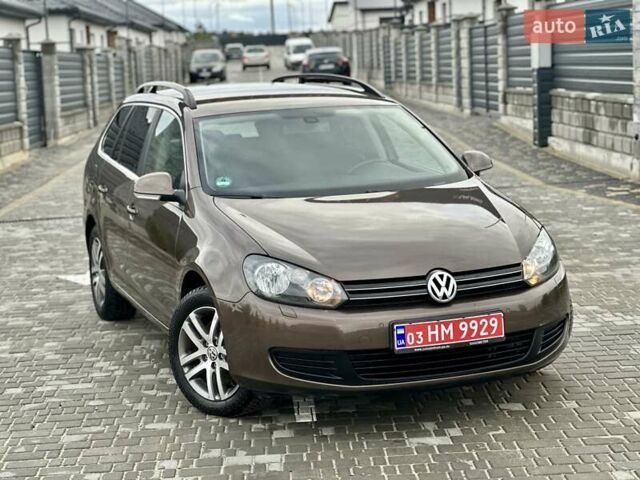 Коричневый Фольксваген Гольф, объемом двигателя 1.97 л и пробегом 237 тыс. км за 9850 $, фото 6 на Automoto.ua