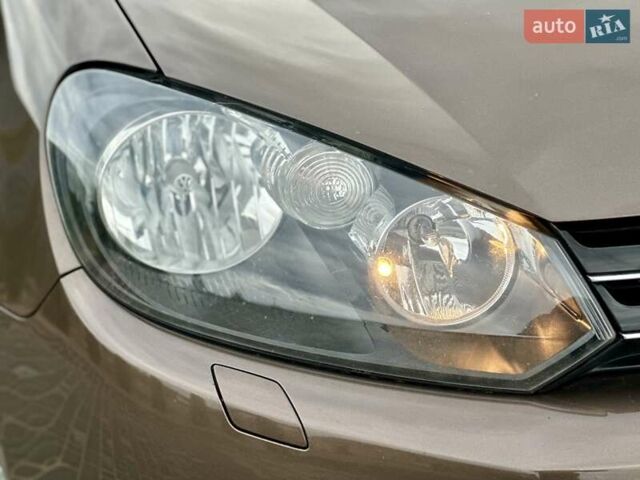 Коричневый Фольксваген Гольф, объемом двигателя 1.97 л и пробегом 237 тыс. км за 9850 $, фото 45 на Automoto.ua