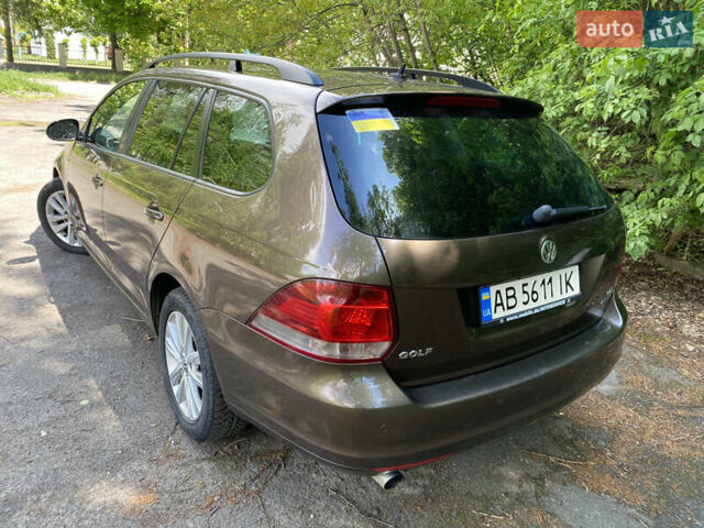 Коричневый Фольксваген Гольф, объемом двигателя 1.6 л и пробегом 200 тыс. км за 8555 $, фото 4 на Automoto.ua