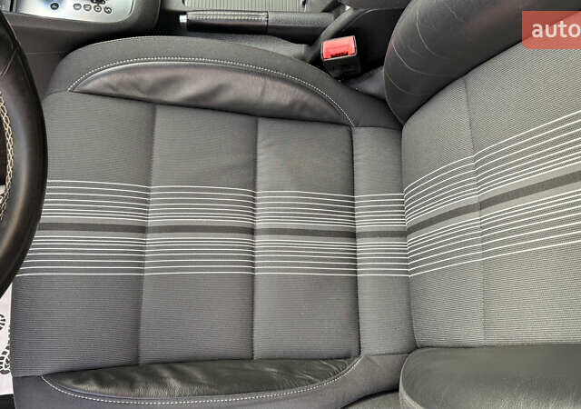 Коричневий Фольксваген Гольф, об'ємом двигуна 1.6 л та пробігом 189 тис. км за 11300 $, фото 20 на Automoto.ua