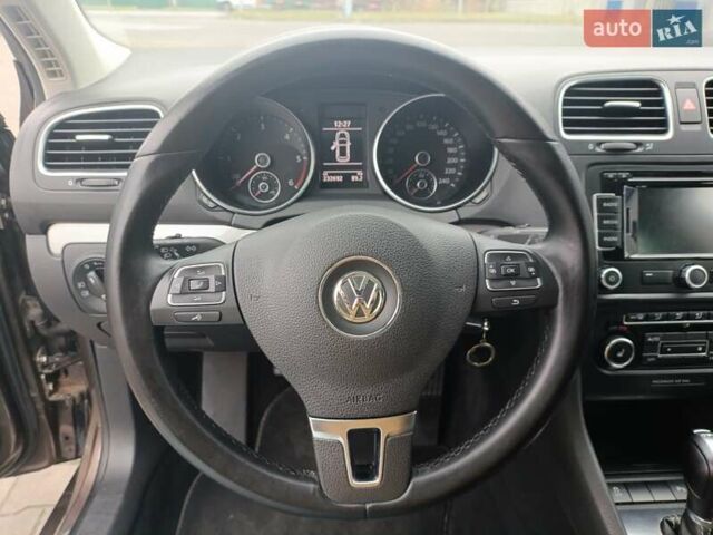 Коричневий Фольксваген Гольф, об'ємом двигуна 2 л та пробігом 233 тис. км за 11750 $, фото 9 на Automoto.ua