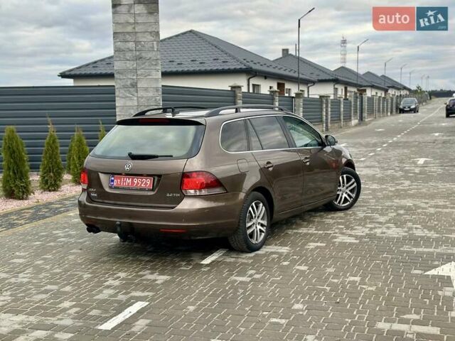 Коричневый Фольксваген Гольф, объемом двигателя 1.97 л и пробегом 237 тыс. км за 9850 $, фото 13 на Automoto.ua