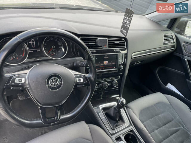 Коричневий Фольксваген Гольф, об'ємом двигуна 1.6 л та пробігом 310 тис. км за 9400 $, фото 9 на Automoto.ua