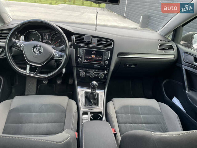 Коричневий Фольксваген Гольф, об'ємом двигуна 1.6 л та пробігом 310 тис. км за 9400 $, фото 11 на Automoto.ua