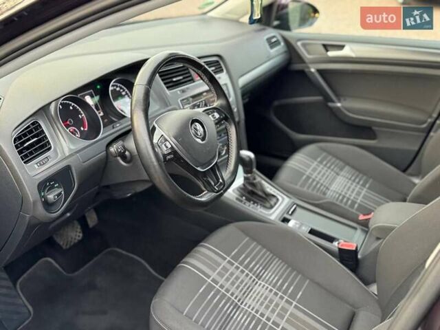 Коричневий Фольксваген Гольф, об'ємом двигуна 1.6 л та пробігом 201 тис. км за 11890 $, фото 54 на Automoto.ua
