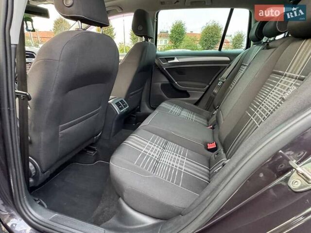 Коричневий Фольксваген Гольф, об'ємом двигуна 1.6 л та пробігом 201 тис. км за 11890 $, фото 56 на Automoto.ua