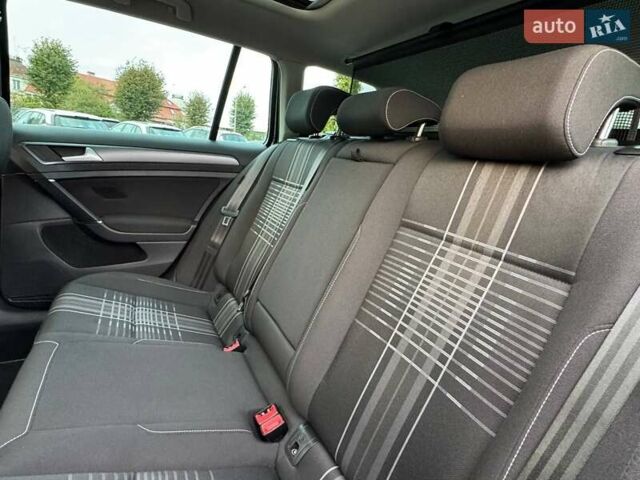 Коричневий Фольксваген Гольф, об'ємом двигуна 1.6 л та пробігом 201 тис. км за 11890 $, фото 64 на Automoto.ua