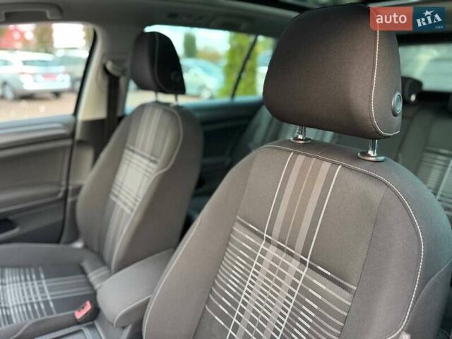 Коричневий Фольксваген Гольф, об'ємом двигуна 1.6 л та пробігом 201 тис. км за 11890 $, фото 58 на Automoto.ua