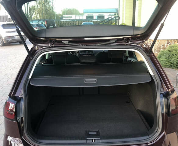 Коричневый Фольксваген Гольф, объемом двигателя 2 л и пробегом 240 тыс. км за 15950 $, фото 27 на Automoto.ua