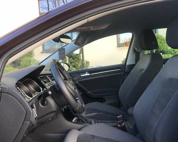 Коричневый Фольксваген Гольф, объемом двигателя 2 л и пробегом 240 тыс. км за 15950 $, фото 39 на Automoto.ua