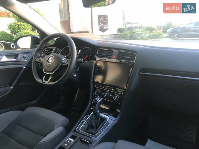 Коричневый Фольксваген Гольф, объемом двигателя 2 л и пробегом 240 тыс. км за 15950 $, фото 31 на Automoto.ua