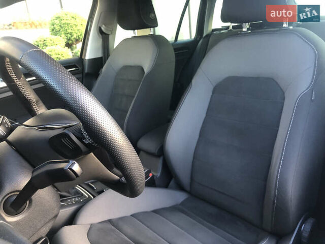 Коричневый Фольксваген Гольф, объемом двигателя 2 л и пробегом 240 тыс. км за 15950 $, фото 29 на Automoto.ua