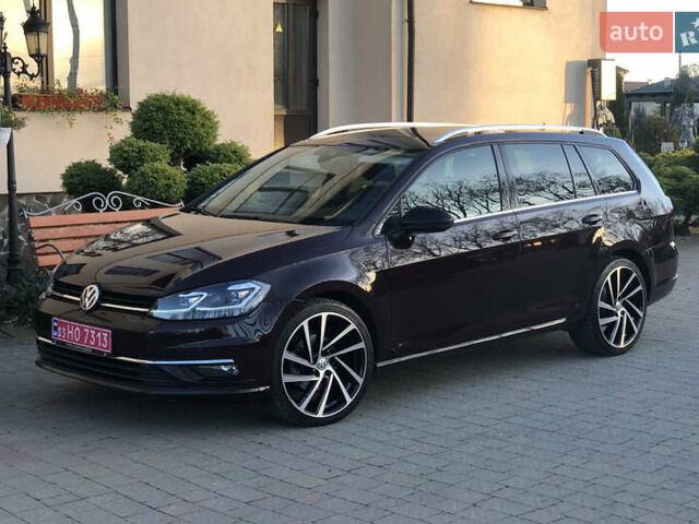 Коричневый Фольксваген Гольф, объемом двигателя 2 л и пробегом 240 тыс. км за 15950 $, фото 2 на Automoto.ua