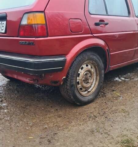 Красный Фольксваген Гольф, объемом двигателя 1.6 л и пробегом 300 тыс. км за 1400 $, фото 8 на Automoto.ua