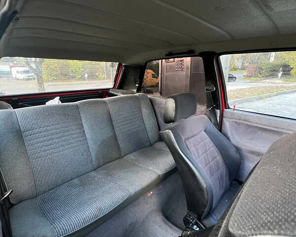 Червоний Фольксваген Гольф, об'ємом двигуна 1.6 л та пробігом 357 тис. км за 2800 $, фото 14 на Automoto.ua