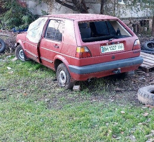 Червоний Фольксваген Гольф, об'ємом двигуна 1.6 л та пробігом 100 тис. км за 500 $, фото 3 на Automoto.ua