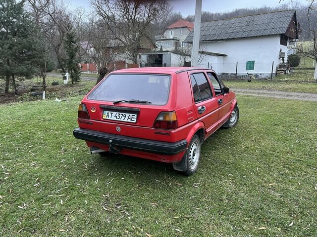 Червоний Фольксваген Гольф, об'ємом двигуна 1.6 л та пробігом 420 тис. км за 1200 $, фото 3 на Automoto.ua