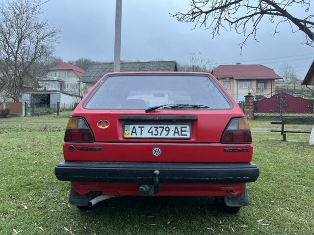 Червоний Фольксваген Гольф, об'ємом двигуна 1.6 л та пробігом 420 тис. км за 1200 $, фото 4 на Automoto.ua