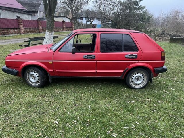 Червоний Фольксваген Гольф, об'ємом двигуна 1.6 л та пробігом 420 тис. км за 1200 $, фото 5 на Automoto.ua