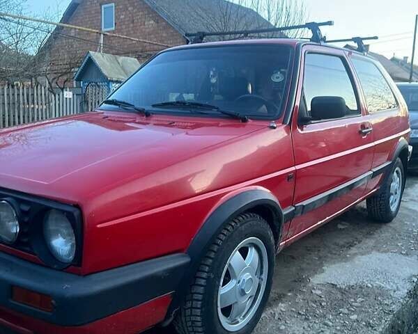 Фольксваген Гольф 1987 в Черновцах на Automoto.ua Красный Фольксваген Гольф, объемом двигателя 1.6 л и пробегом 500 тыс. км за 1550 $, фото 1 на Automoto.ua