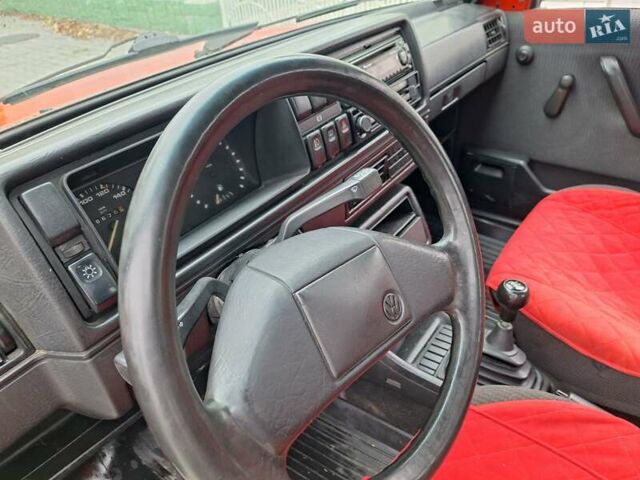 Червоний Фольксваген Гольф, об'ємом двигуна 1.6 л та пробігом 111 тис. км за 1100 $, фото 28 на Automoto.ua