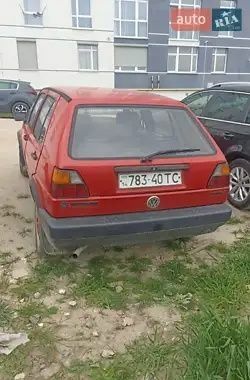 Красный Фольксваген Гольф, объемом двигателя 0 л и пробегом 300 тыс. км за 1200 $, фото 2 на Automoto.ua