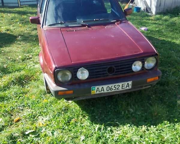 Червоний Фольксваген Гольф, об'ємом двигуна 1.6 л та пробігом 200 тис. км за 598 $, фото 1 на Automoto.ua