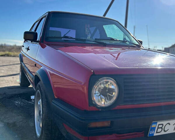 Красный Фольксваген Гольф, объемом двигателя 1.6 л и пробегом 352 тыс. км за 1999 $, фото 12 на Automoto.ua