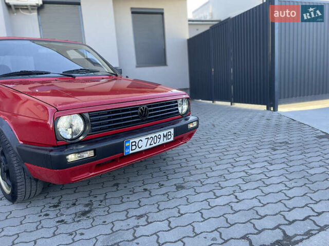 Красный Фольксваген Гольф, объемом двигателя 1.3 л и пробегом 450 тыс. км за 2500 $, фото 1 на Automoto.ua