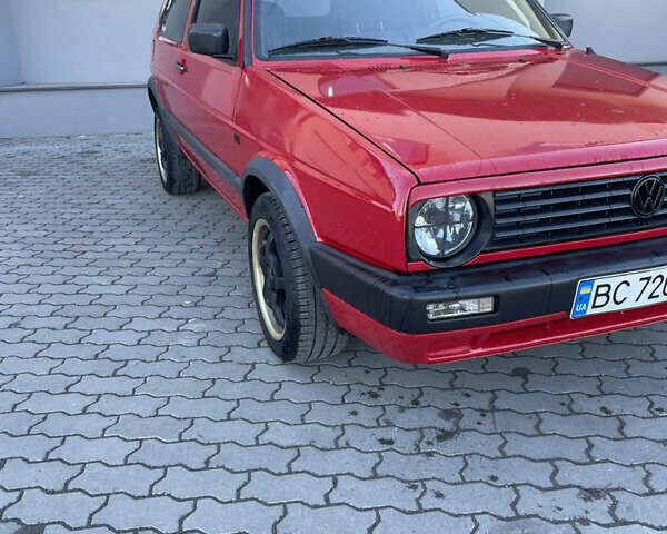 Красный Фольксваген Гольф, объемом двигателя 1.3 л и пробегом 450 тыс. км за 2000 $, фото 10 на Automoto.ua