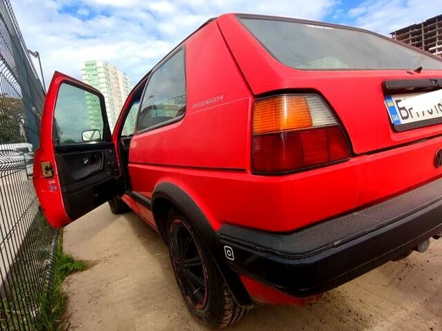 Фольксваген Гольф 1988 у Одесі на Automoto.ua Червоний Фольксваген Гольф, об'ємом двигуна 1.3 л та пробігом 200 тис. км за 900 $, фото 8 на Automoto.ua