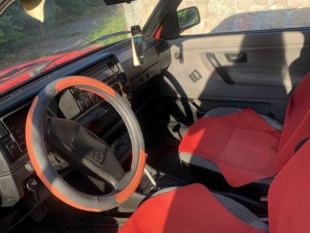 Червоний Фольксваген Гольф, об'ємом двигуна 1.6 л та пробігом 3 тис. км за 1187 $, фото 3 на Automoto.ua