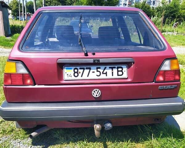 Красный Фольксваген Гольф, объемом двигателя 1.6 л и пробегом 297 тыс. км за 2000 $, фото 24 на Automoto.ua