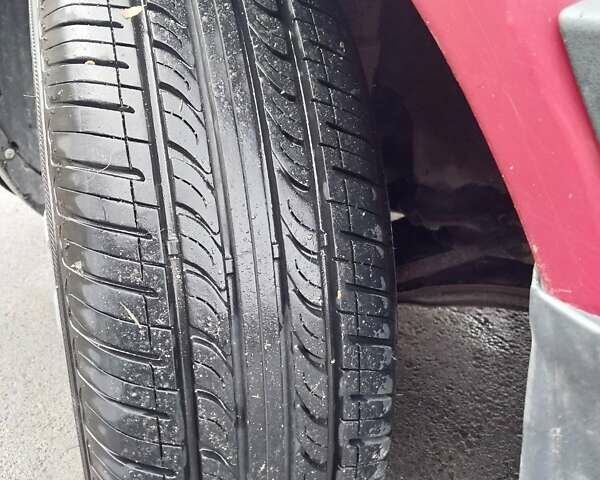 Красный Фольксваген Гольф, объемом двигателя 1.27 л и пробегом 438 тыс. км за 1700 $, фото 10 на Automoto.ua