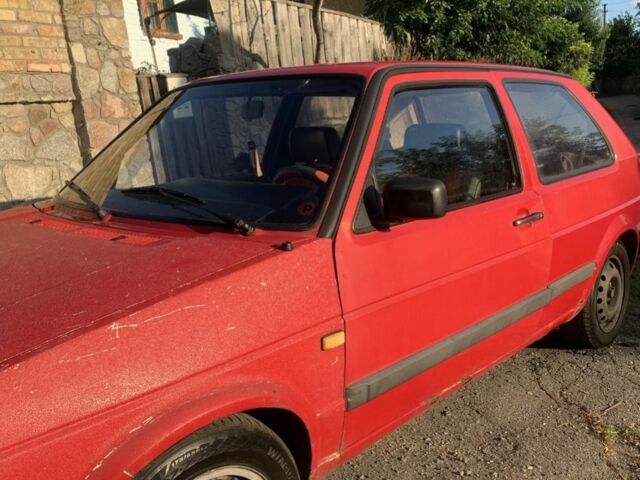 Красный Фольксваген Гольф, объемом двигателя 1.6 л и пробегом 120 тыс. км за 1500 $, фото 2 на Automoto.ua