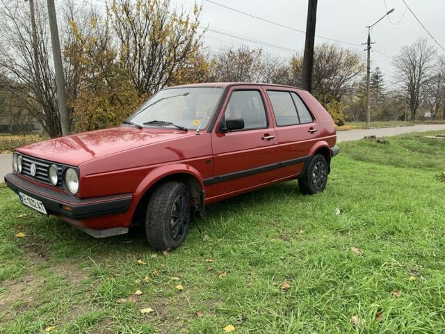 Красный Фольксваген Гольф, объемом двигателя 1.6 л и пробегом 13 тыс. км за 1750 $, фото 7 на Automoto.ua