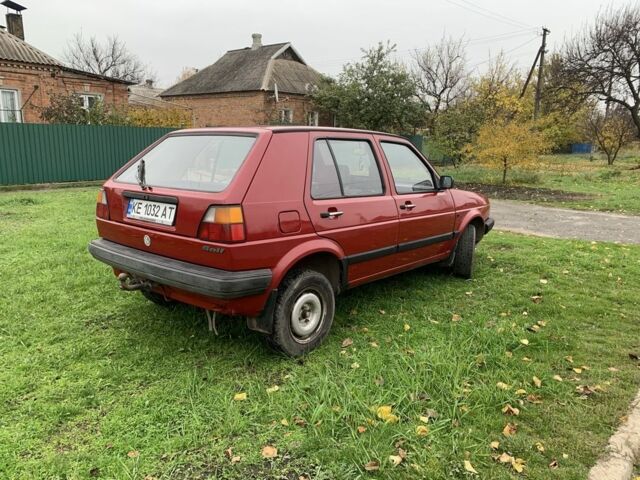 Красный Фольксваген Гольф, объемом двигателя 1.6 л и пробегом 13 тыс. км за 1750 $, фото 3 на Automoto.ua