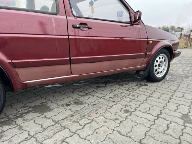 Красный Фольксваген Гольф, объемом двигателя 1.6 л и пробегом 290 тыс. км за 1200 $, фото 6 на Automoto.ua