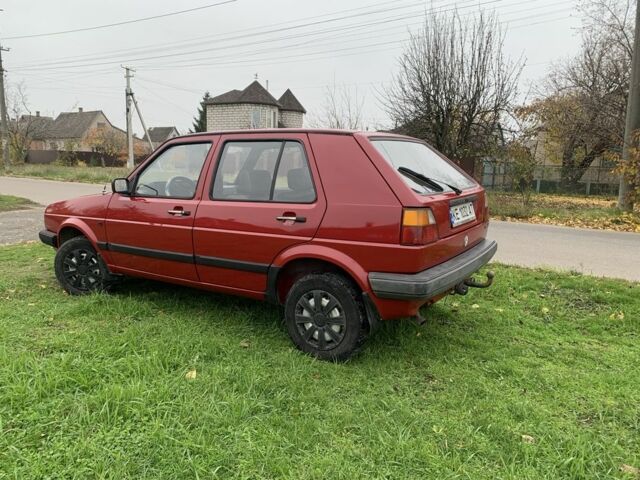 Красный Фольксваген Гольф, объемом двигателя 1.6 л и пробегом 13 тыс. км за 1750 $, фото 5 на Automoto.ua