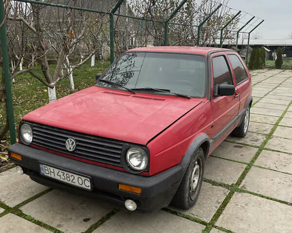 Красный Фольксваген Гольф, объемом двигателя 1.26 л и пробегом 135 тыс. км за 1300 $, фото 1 на Automoto.ua
