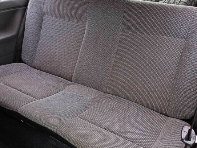 Красный Фольксваген Гольф, объемом двигателя 1.3 л и пробегом 30 тыс. км за 2000 $, фото 6 на Automoto.ua