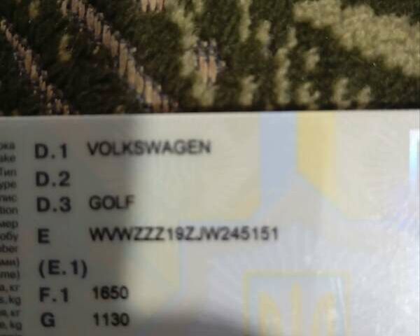 Червоний Фольксваген Гольф, об'ємом двигуна 1.59 л та пробігом 200 тис. км за 1800 $, фото 13 на Automoto.ua