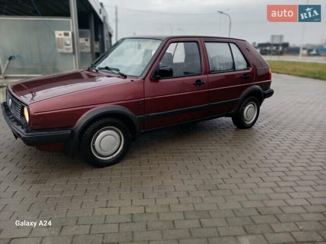 Червоний Фольксваген Гольф, об'ємом двигуна 1.3 л та пробігом 190 тис. км за 1650 $, фото 15 на Automoto.ua