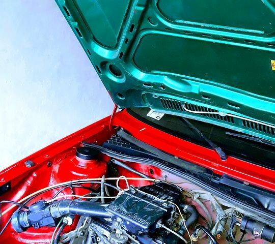 Червоний Фольксваген Гольф, об'ємом двигуна 1.6 л та пробігом 500 тис. км за 1000 $, фото 11 на Automoto.ua