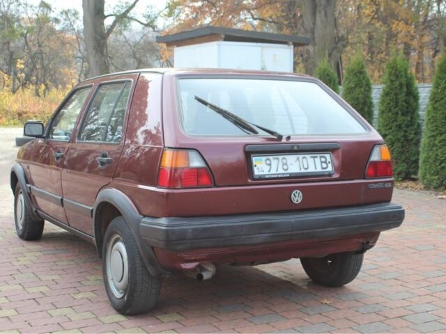 Червоний Фольксваген Гольф, об'ємом двигуна 1.3 л та пробігом 187 тис. км за 1650 $, фото 7 на Automoto.ua