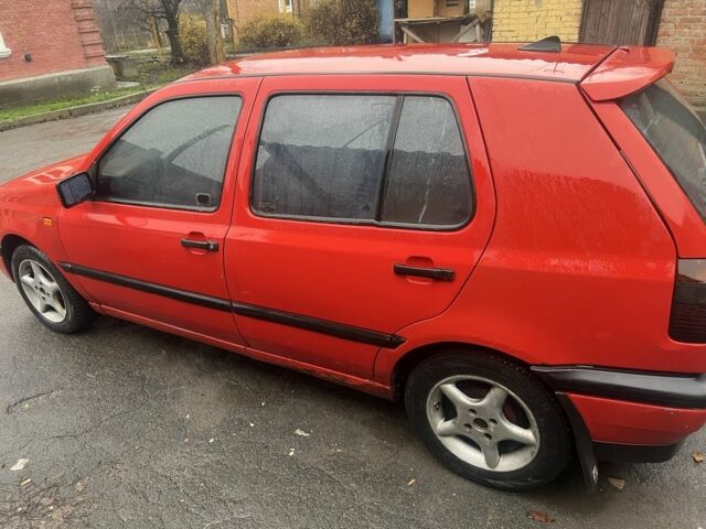 Червоний Фольксваген Гольф, об'ємом двигуна 2 л та пробігом 300 тис. км за 2200 $, фото 5 на Automoto.ua