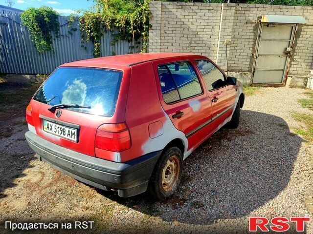 Червоний Фольксваген Гольф, об'ємом двигуна 1.4 л та пробігом 0 тис. км за 750 $, фото 2 на Automoto.ua